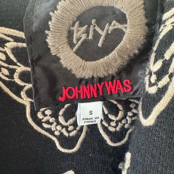 Johnny Waas Embroidered Cardigan with Butterfly Design - Picture 2 of 12